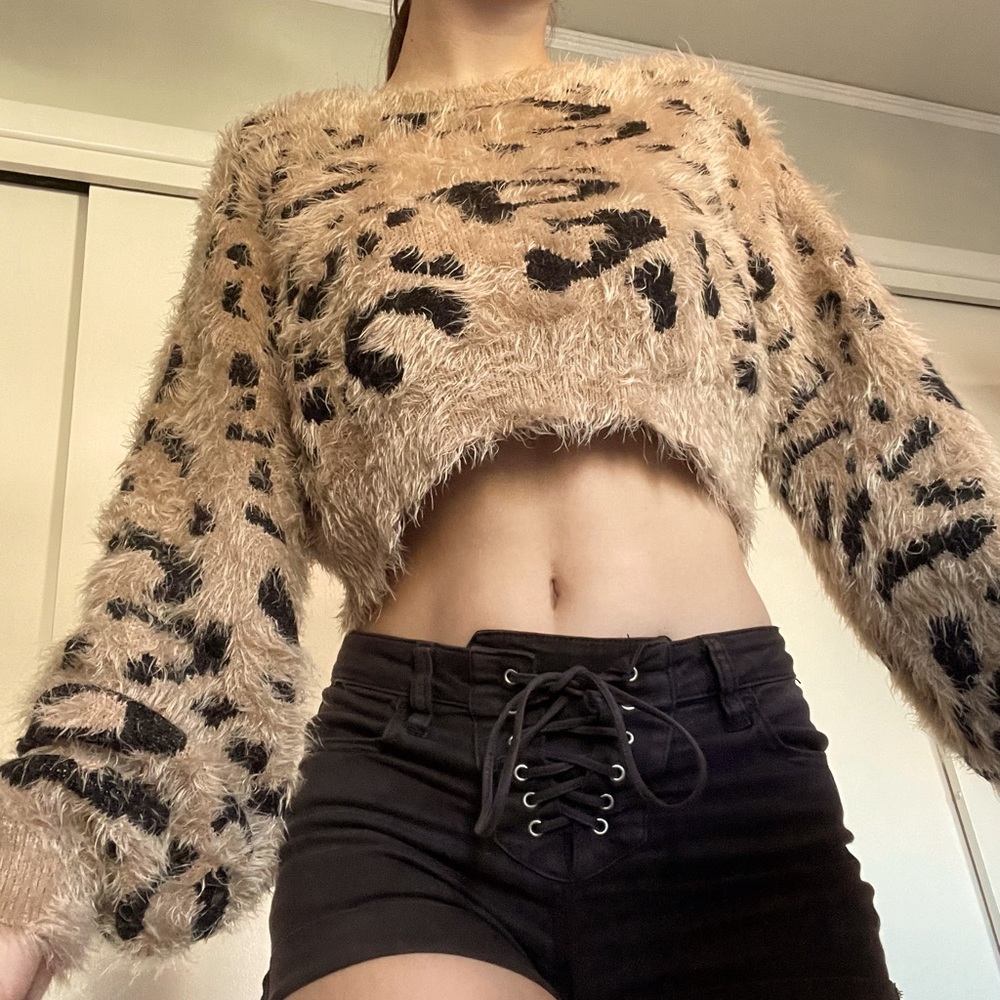 Cloud Ten Leopard Print Sweater - image 1